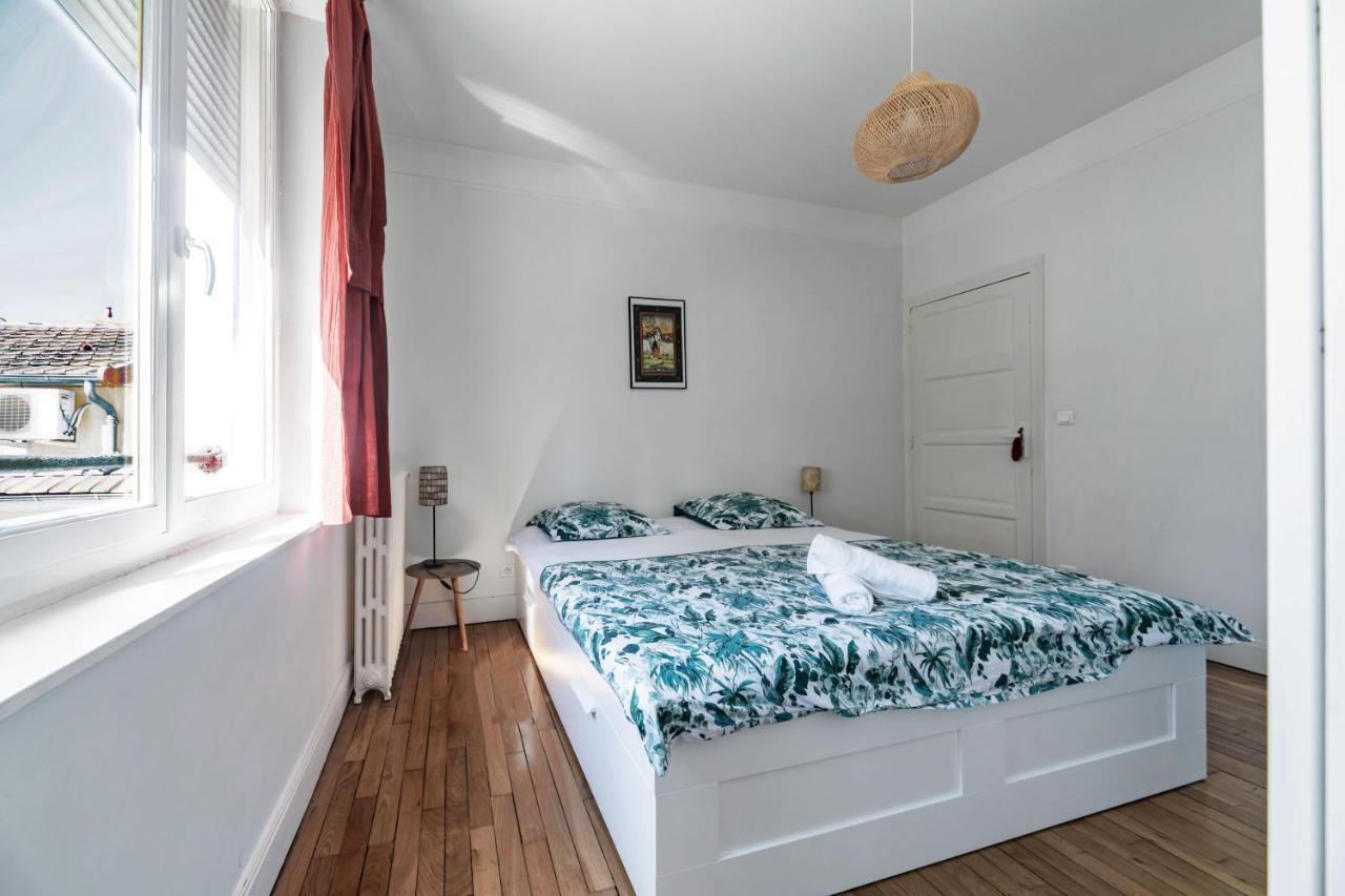 Le Belfort - Grand Appartement Avec Terrasse Et Parking Prive Vichy Esterno foto