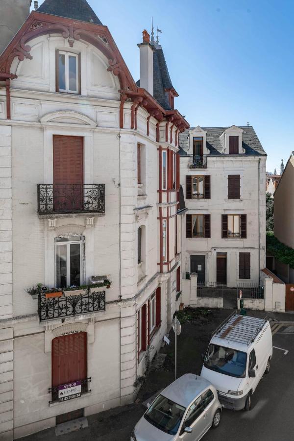 Le Belfort - Grand Appartement Avec Terrasse Et Parking Prive Vichy Esterno foto